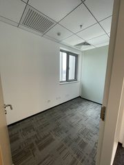 望京大厦办公室实景图 2