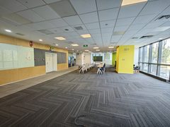 望京数字创意园 1762㎡ 带露台 7隔间+150工位 - 缩略图 9