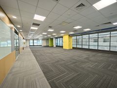 望京数字创意园 1762㎡ 带露台 7隔间+150工位 - 缩略图 11