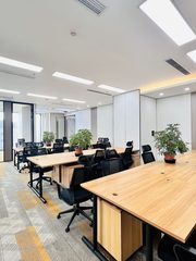 358㎡全景落地窗，地铁上盖价格可聊 - 缩略图 8