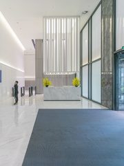 汉威国际广场办公室实景图 1