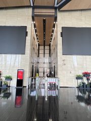 绿地中国锦办公室实景图 4