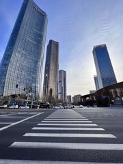 绿地中国锦办公室实景图 3