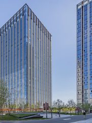 绿地环球文化金融城办公室实景图 1