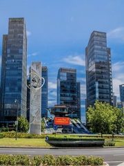 环岛办公室实景图 1