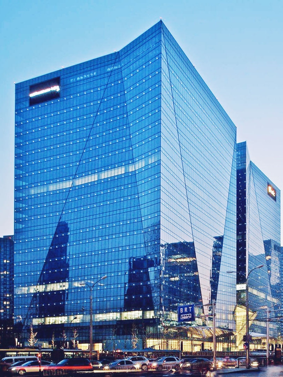 今天来看房，环球金融中心288平南向办公