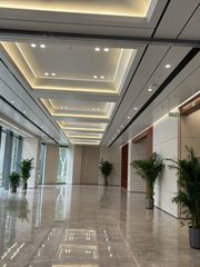 理工国际教育交流大厦办公室实景图 3