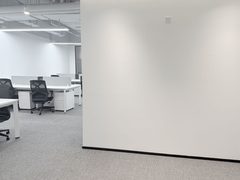 电子城IT产业园办公室实景图 4