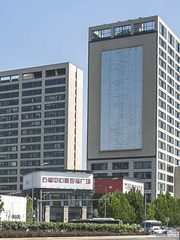 石榴中心办公室实景图 1