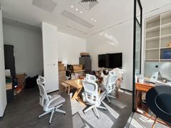 石榴中心办公室实景图 6