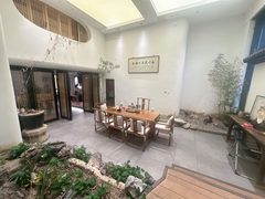 石榴中心办公室实景图 5