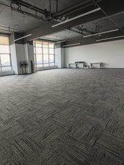 超极合生汇办公室实景图 1