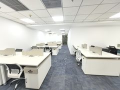 联信国际大厦办公室实景图 5