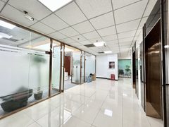 联信大厦办公室实景图 2