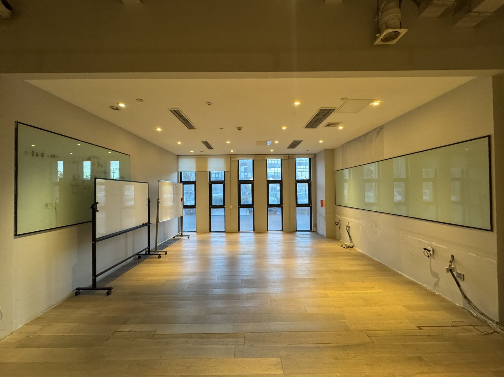 花园里文创园 350平独栋办公