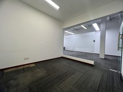 花园里文创园196平创意空间 - 缩略图 9