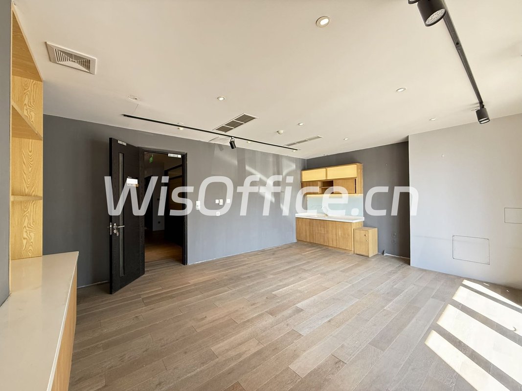 花园里文创园350平独立门头朝东向 - 首图