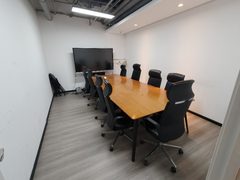 真房｜远中悦莱大厦 |400平｜5.5元｜全包拎包入住 - 缩略图 7