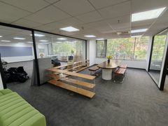 真房｜远中悦莱大厦 |400平｜5.5元｜全包拎包入住 - 缩略图 9