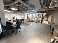 中关村现房 远中悦莱大厦 双地铁 精装修 拎包入住 - 缩略图 17