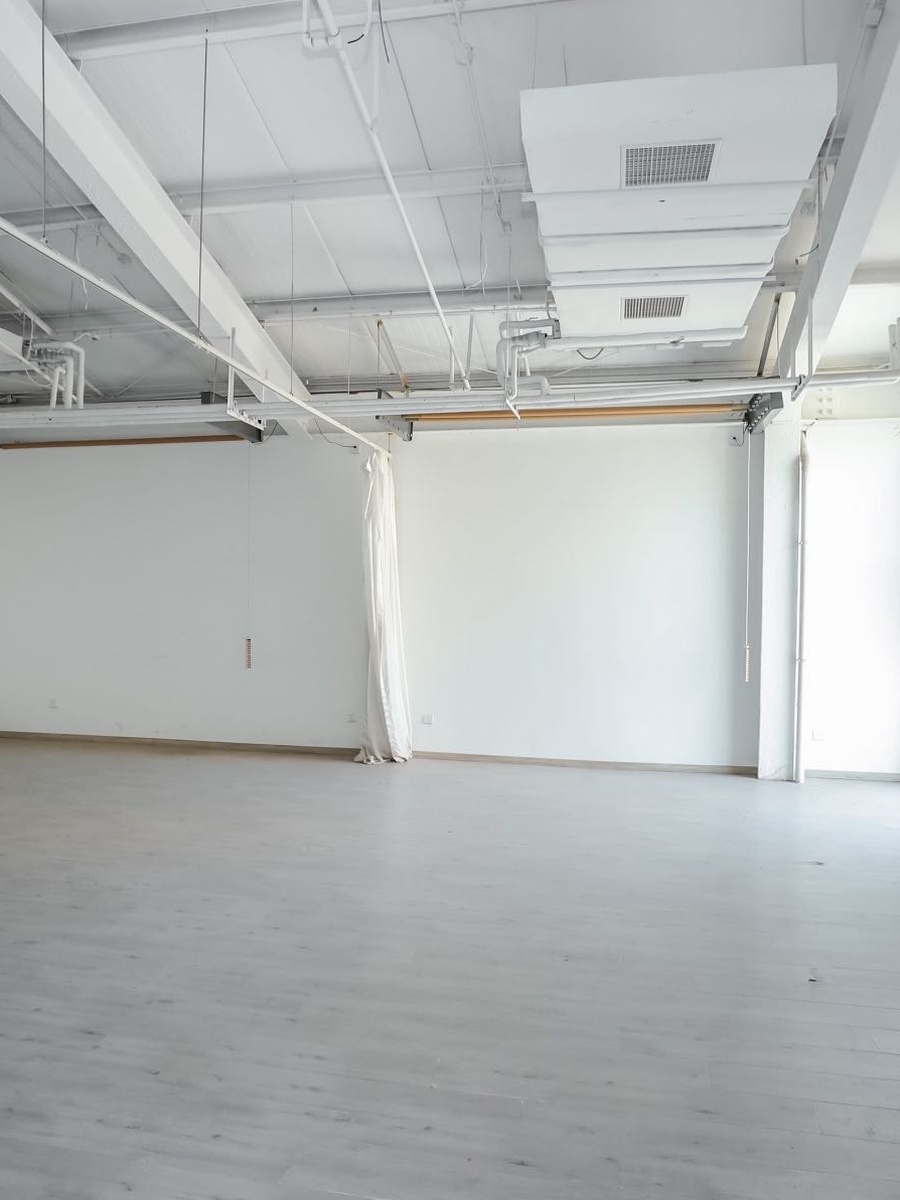 推荐西店记忆FunsTown文创小镇1288平米二层挑高