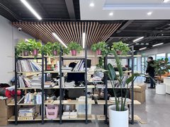 好房推荐 871平影视遗留装修适合干什么呢 - 缩略图 7