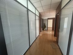 京盐融园办公室实景图 6