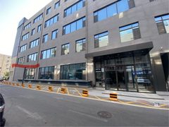 龙湖蓝海引擎办公室实景图 6