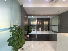 金地中心1841平米正对电梯采光好 - 缩略图 5