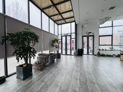 金田影视产业园办公室实景图 5