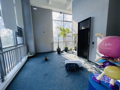 金田影视产业园办公室实景图 3