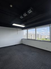 金隅嘉华大厦办公室实景图 5