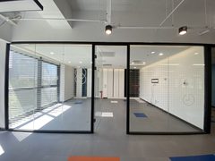 锐创中国大厦办公室实景图 4