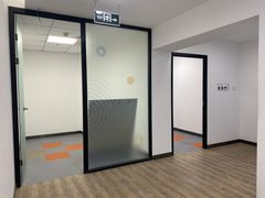 锐创中国大厦办公室实景图 5
