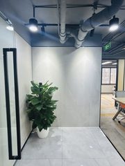 长远天地大厦办公室实景图 1