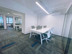 首欣大厦办公室实景图 5