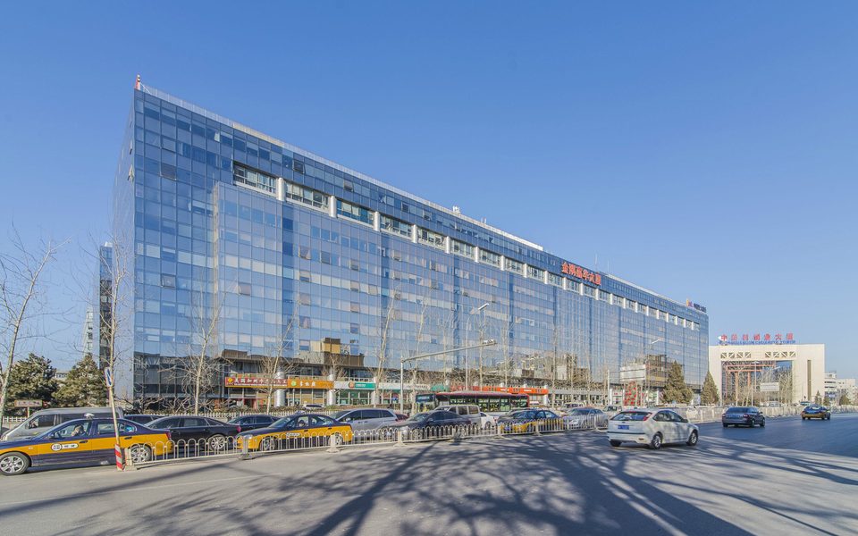金隅嘉华大厦建筑物立面