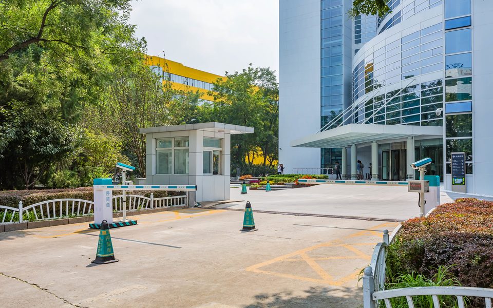 弘源·首著大厦建筑物立面