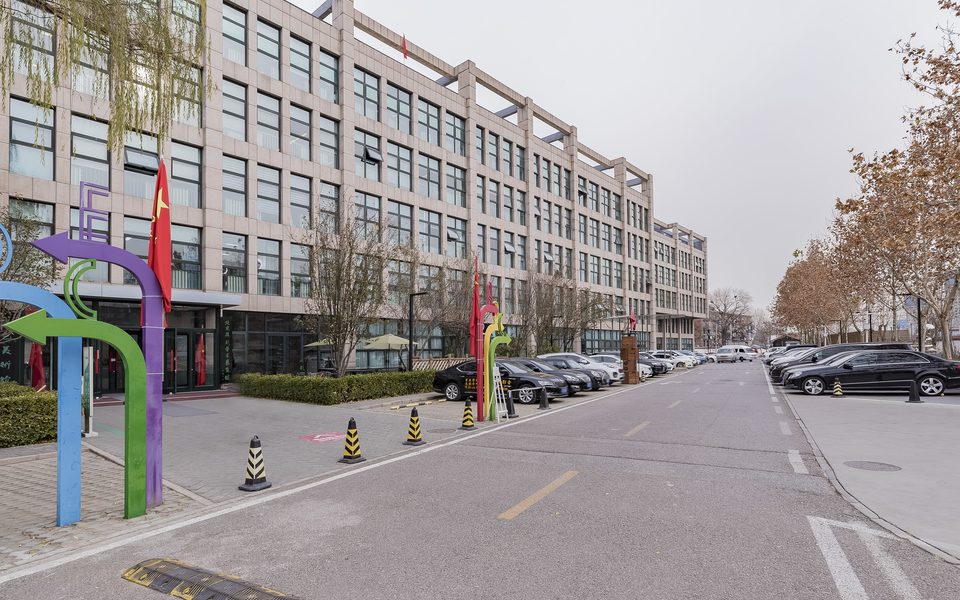 尚8国际广告园建筑物立面