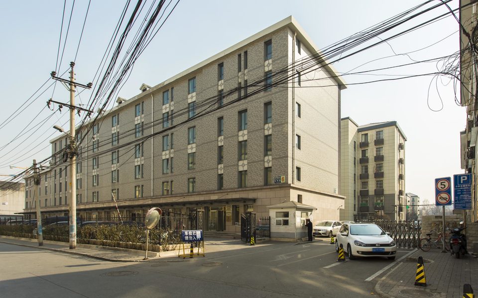 和平里独栋建筑物立面